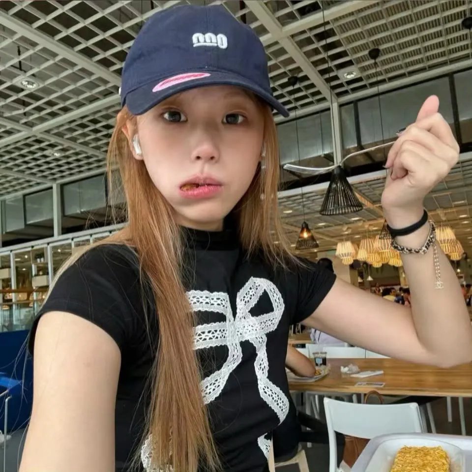 惹火娇娃
